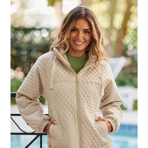 Women's Quilted Hooded Puffer Jacket - Beige